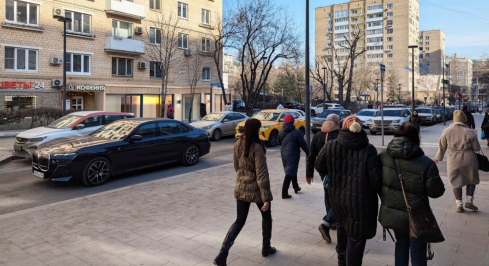 Брянская ул, 12 фото 1 / KNRU.ru