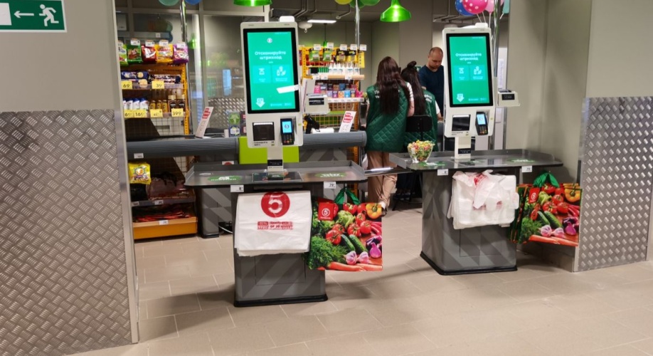 Фото объекта Севастопольский пр-кт, 37 № 3 | KNRU.ru