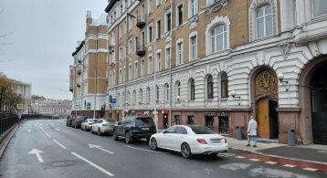 Сретенский б-р, 6/1стр1 фото 1 / KNRU.ru