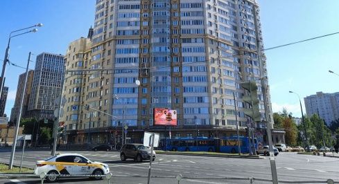 Ярцевская ул, 32 фото 0 / KNRU.ru